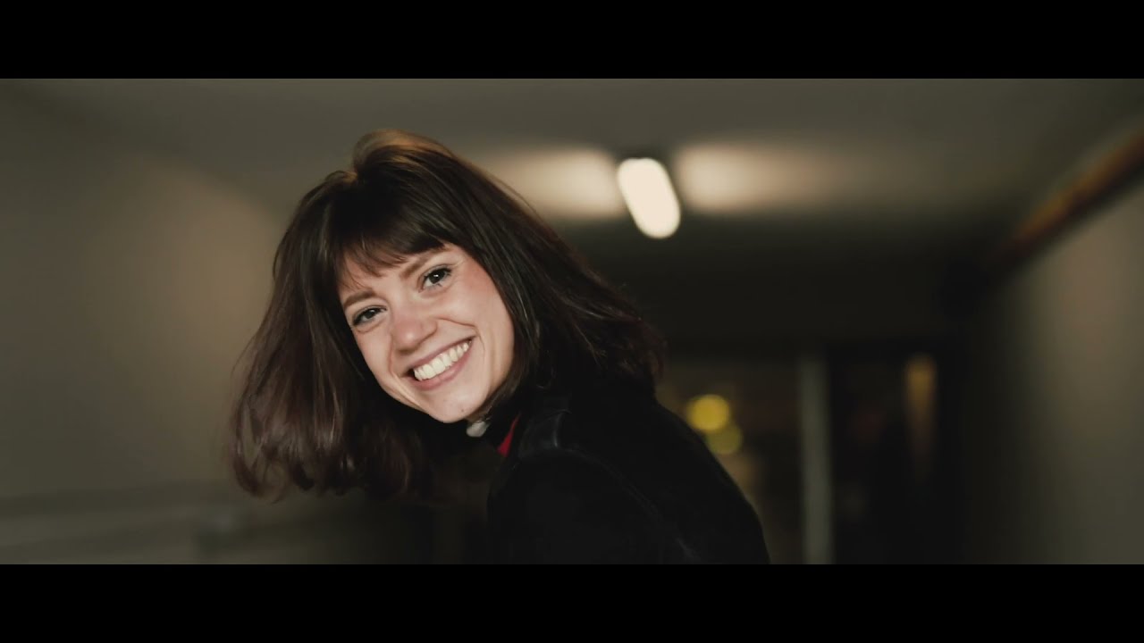 Sophie Schlüter | Schauspielerin & Model | Bewegte Sedcard