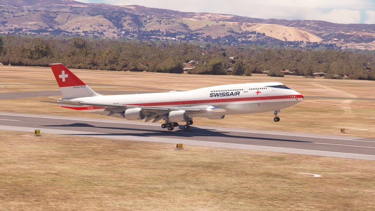 Very Hard Landing! Boeing 747 Touchdown at Adelaide Airport