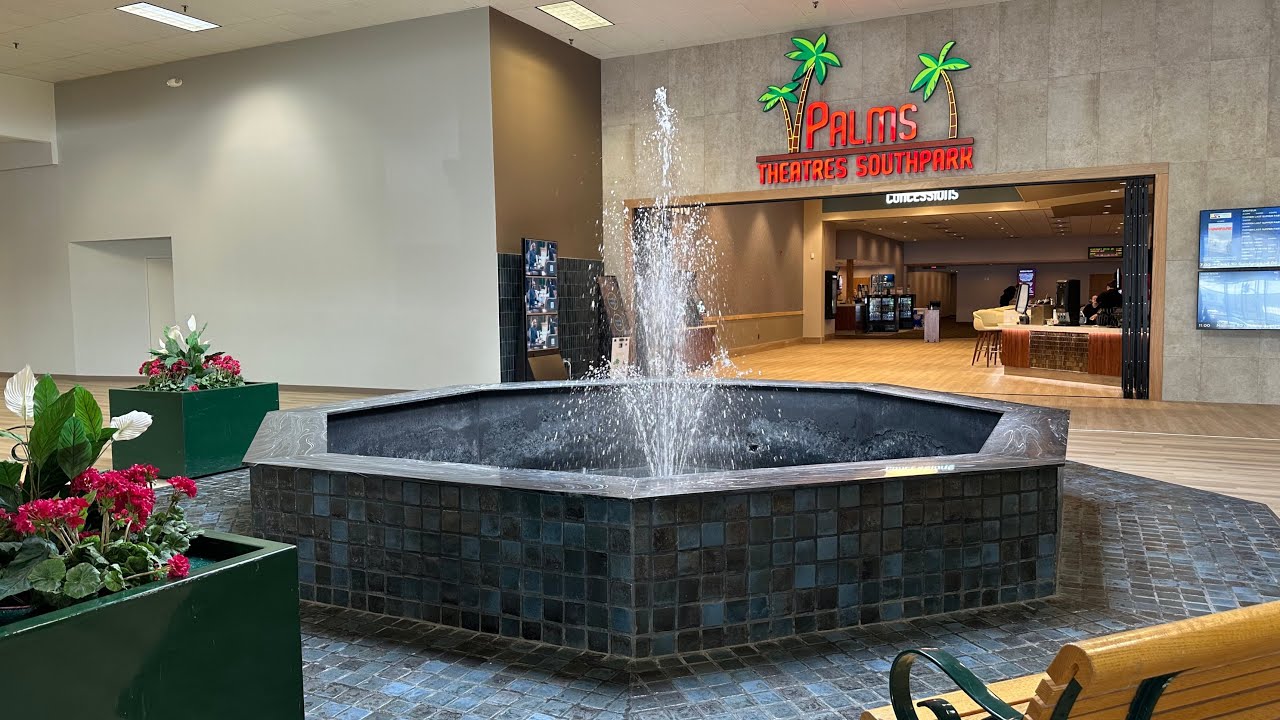 Southpark Mall (Spencer, IA) - It survived the flood