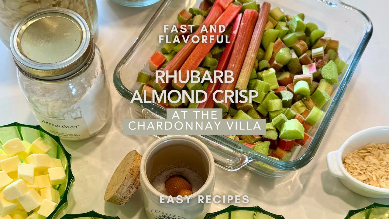 Rhubarb Almond Crisp | Easy Summer Dessert Recipe 🍓🌿