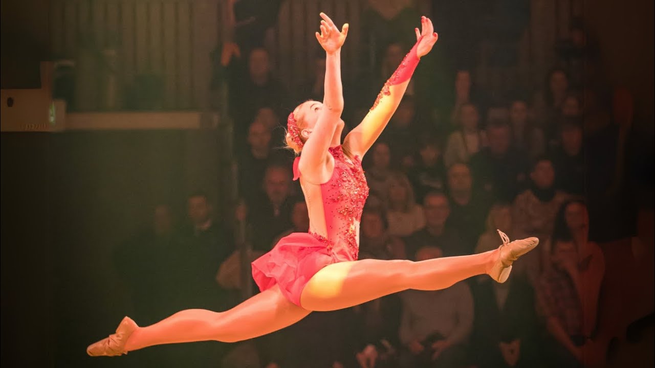 Twirling - Nele - Sport & Show