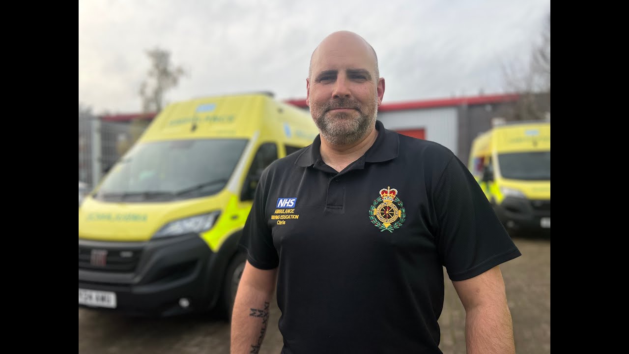 Неделя безопасности дорожного движения 2025 года: как обучение водителей обеспечивает безопасност...