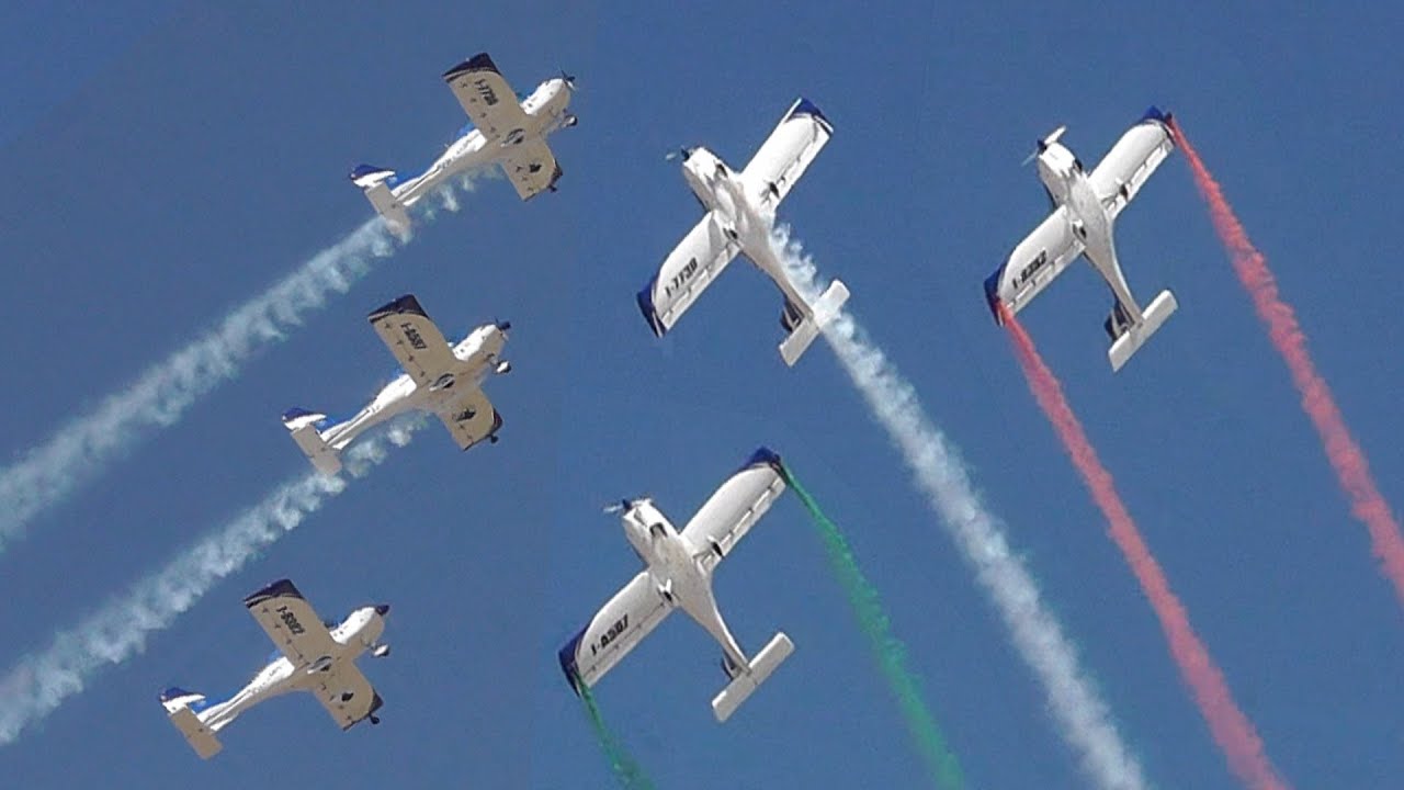 WEFLY Team - Texan Aerobatic Formation Flight! Athens Flying Week 2013 - 3 Fly Synthesis Texans!
