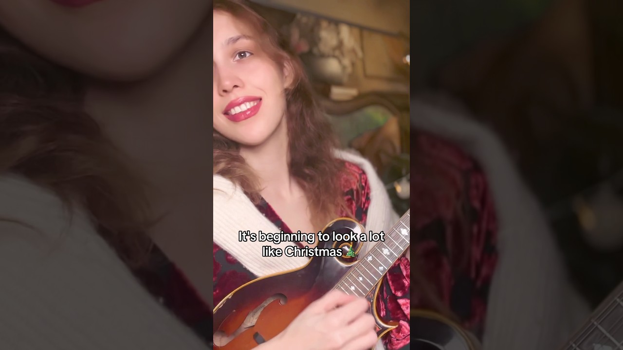 Christmas with Mandolin ❤️🎄🎶 #mandolin #instrumental #christmas #mandolinplayer #music #ukulele