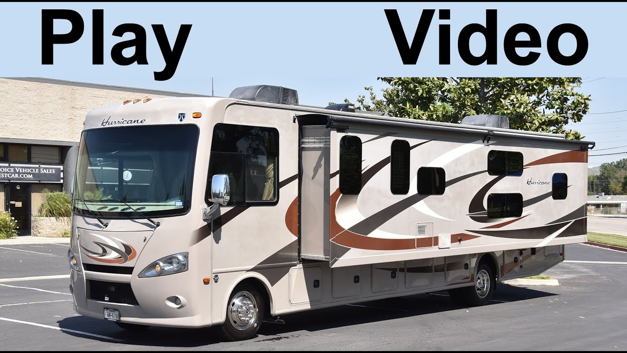 2015 RV Thor Hurricane Windsport 34J King Bunk Motorhome with Outside Kitchen