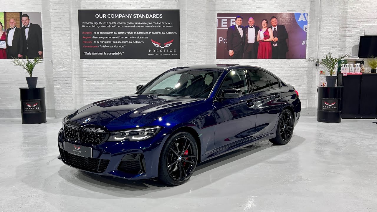 BMW M340i Xdrive Auto Individual цвета «Танзанитовый синий», полностью кожаный салон Merino, техн...