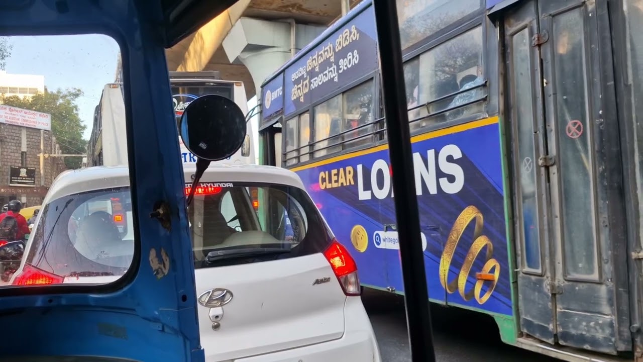 हल्का घुम्दै बेङ्लोर को गल्लि