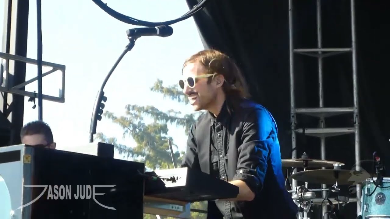 Saint Motel - Destroyer [HD] LIVE Voodoo Fest 10/29/2016