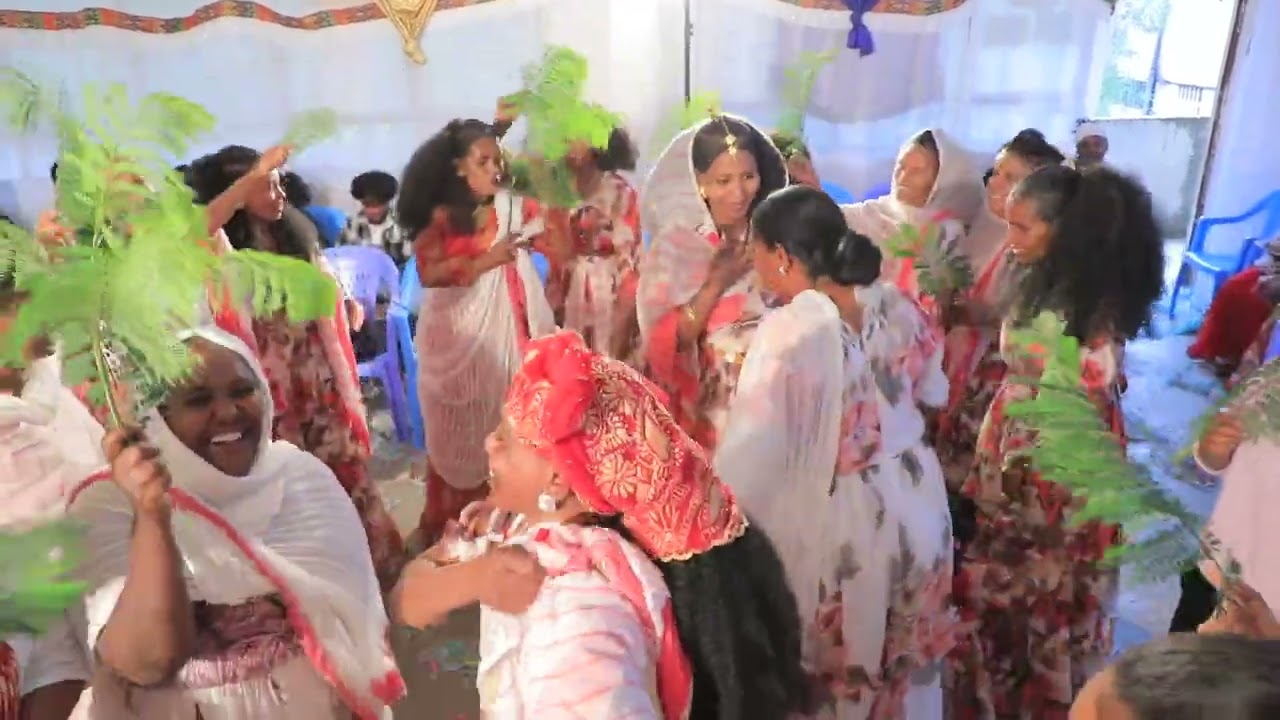 ጥምቐት ናይ ደቂ ባጽዕ  ኣብ ኣዲስ ኣበባ ብ ናኤል pictures