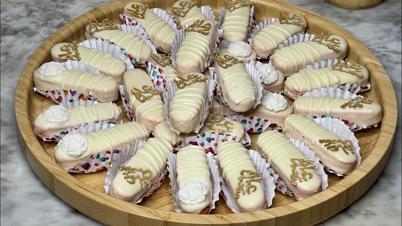 بدون مول حلوة جافة ب حبة بيض فقط  35حبة يدوب في اليد  قبل الفم  حضريه ضربة وحدة وتهناي  🥰