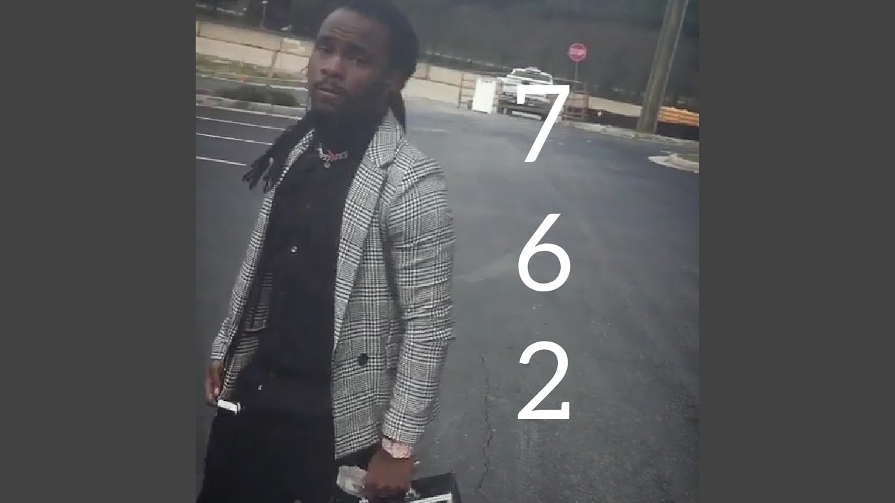762