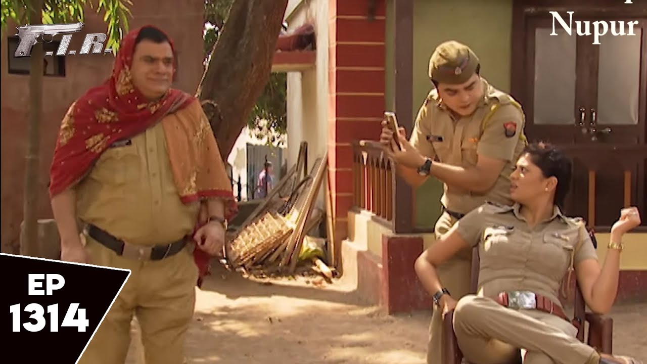 Gopi को चढ़ा item Dance करने का बुखार ,Chandramukhi Chautala ने लगाई गानों की बौछार  I F.I.R. Ep 1314