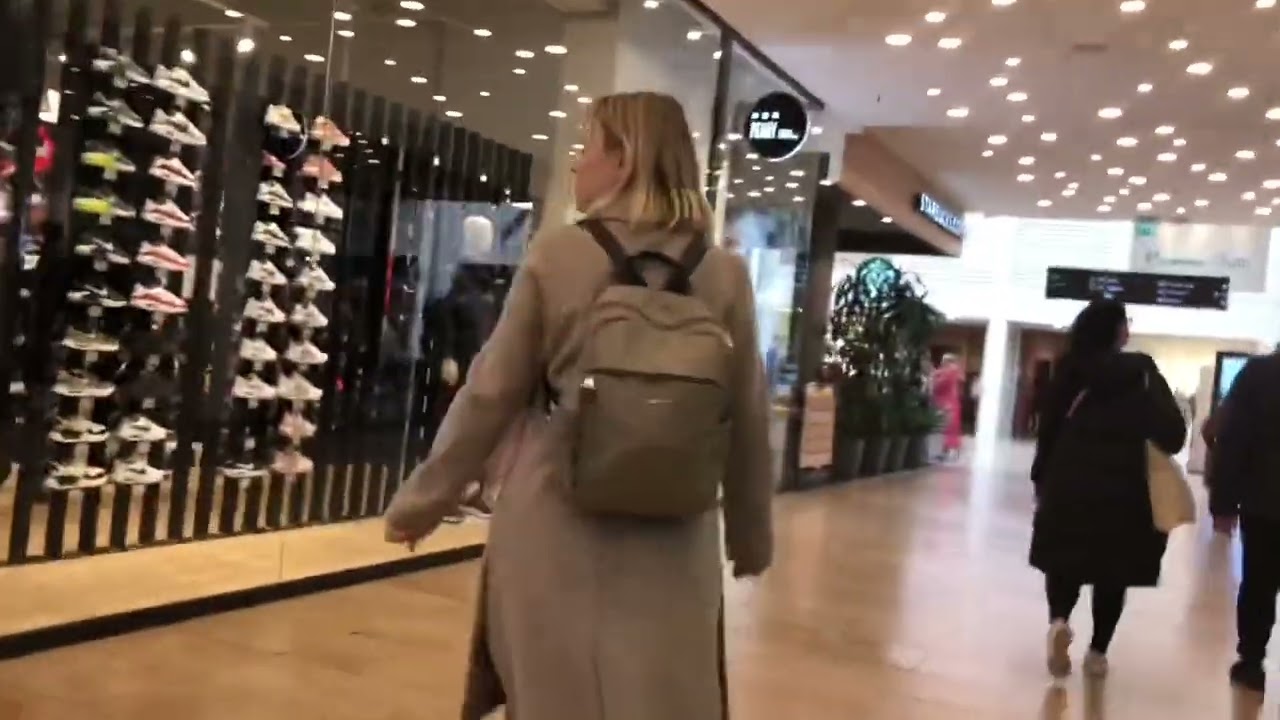 Amstelveen mall stadshart || Nederland shopping mall || binnenhoef mall Amstelveen