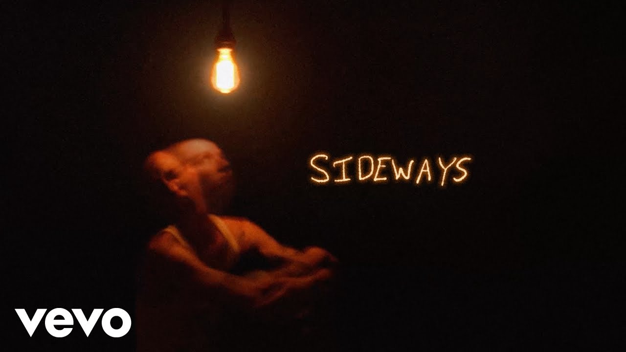 Jack Kays, Travis Barker - SIDEWAYS (Official Lyric Video)