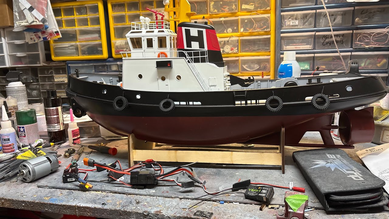 Horizon Harbor Tug with mods and telemetry 