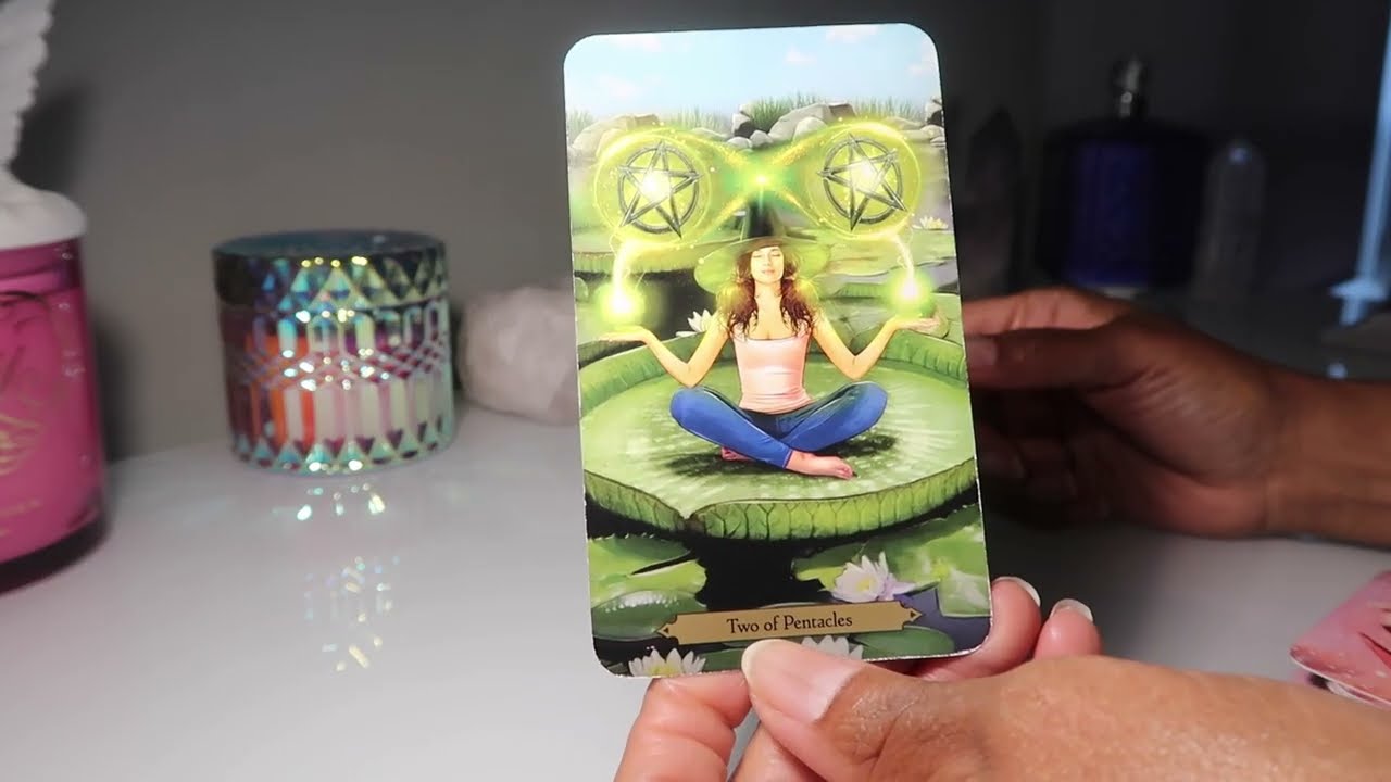 CANCER💗AN EVIL EYE BLOCKED YOUR THIRD EYE-THE DIVINE IS TRYING TO GET A MESSAGE TO YOU