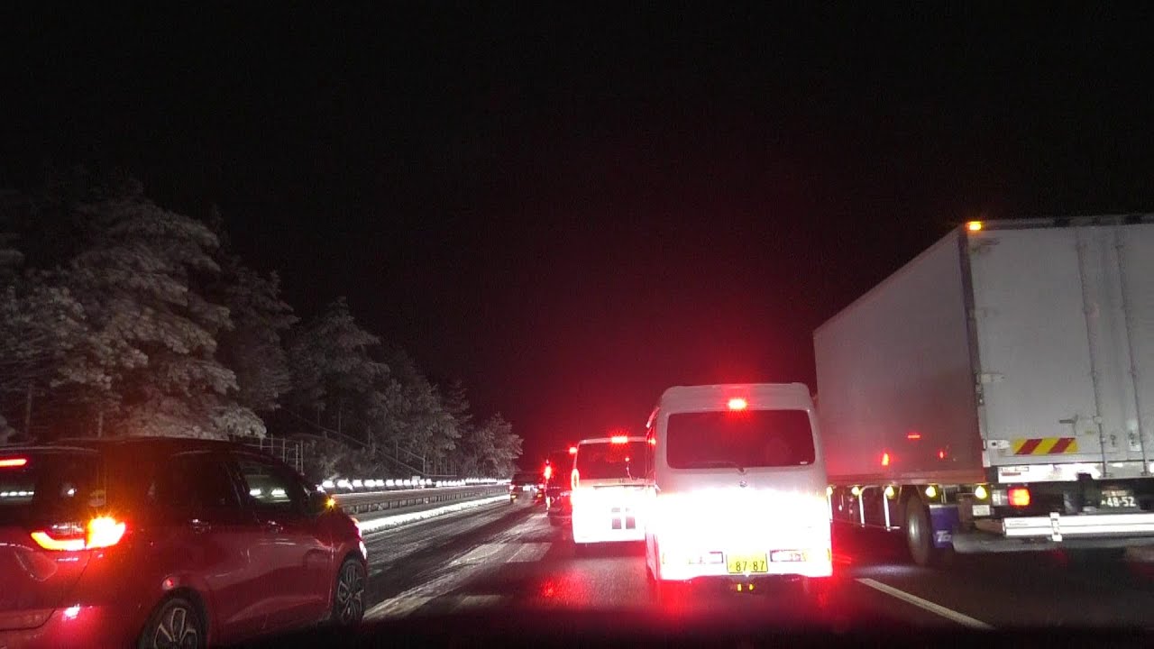 雪とUターンラッシュ　E1A新名神高速 上り 甲南IC→亀山西JCT　4倍速