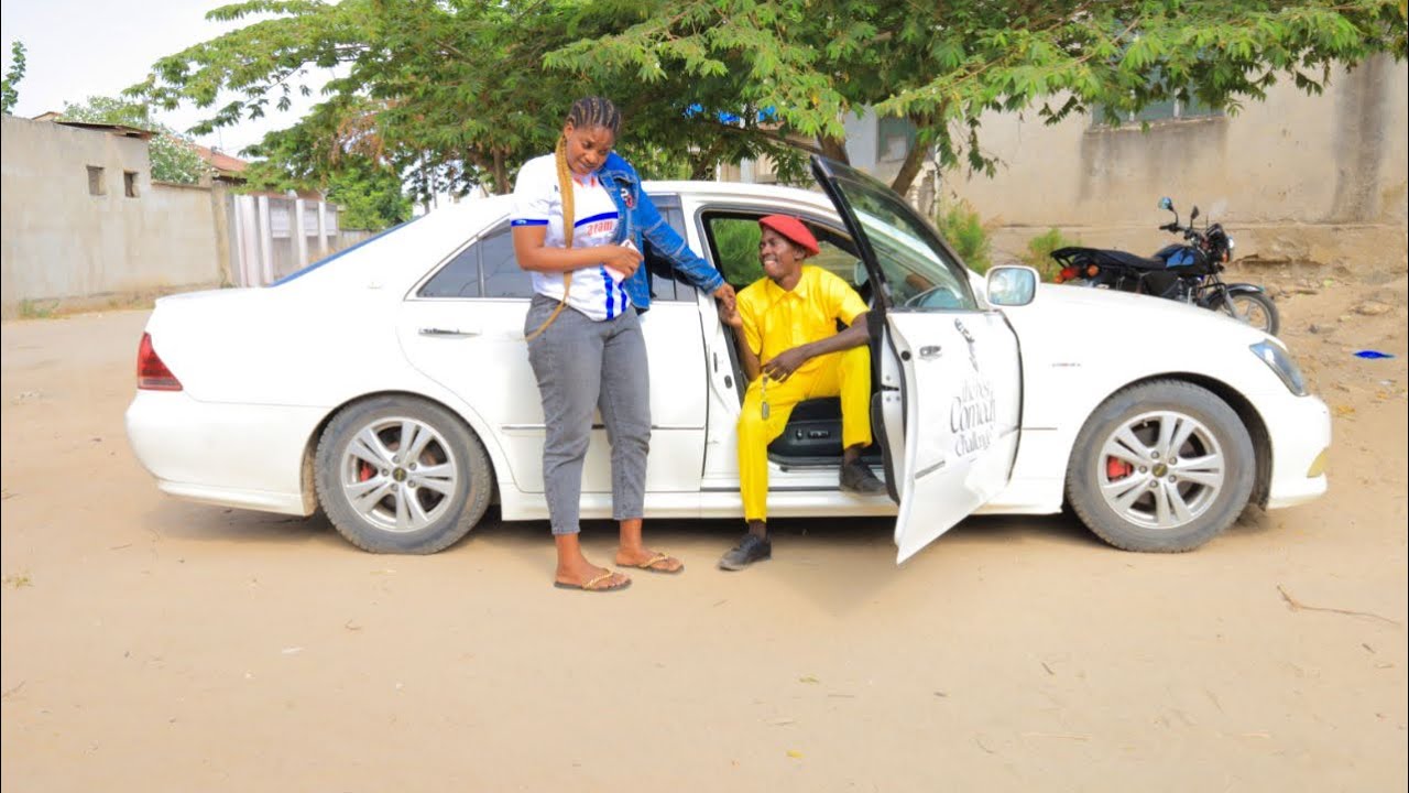 GARI NIYANGU NJOO NDANI BWANA NDARO & STEVE MWEUSI