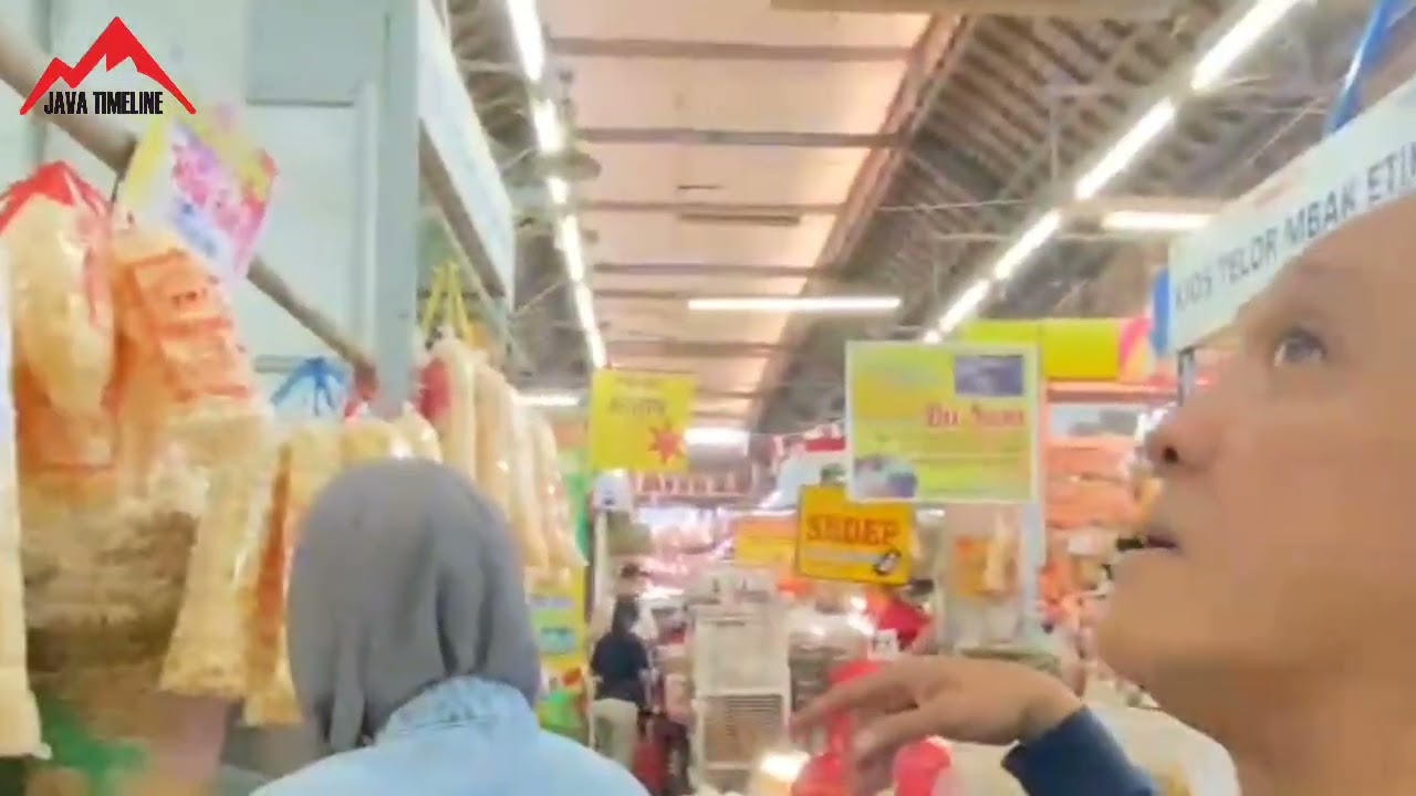 Wingko Ngasem Pak Wiwid Laris Manis di Pasar Gedhe Solo