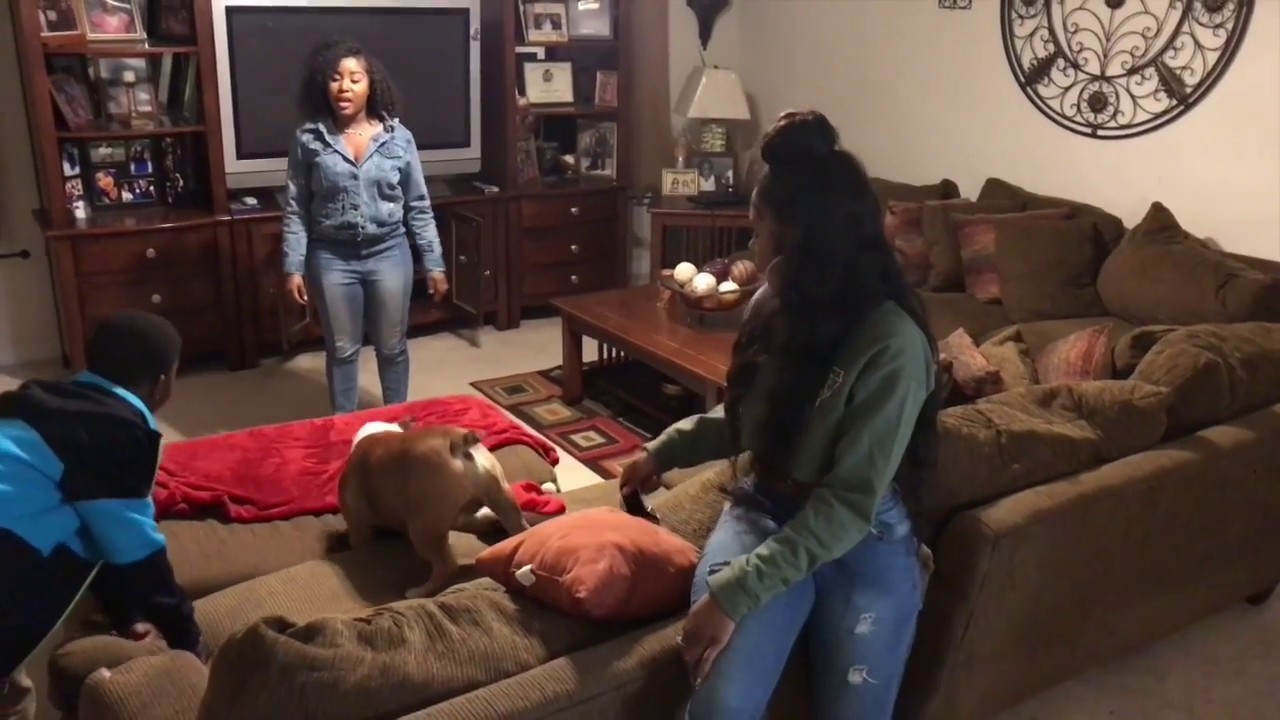 Taylor  Girlz First Visit Since Moving Out