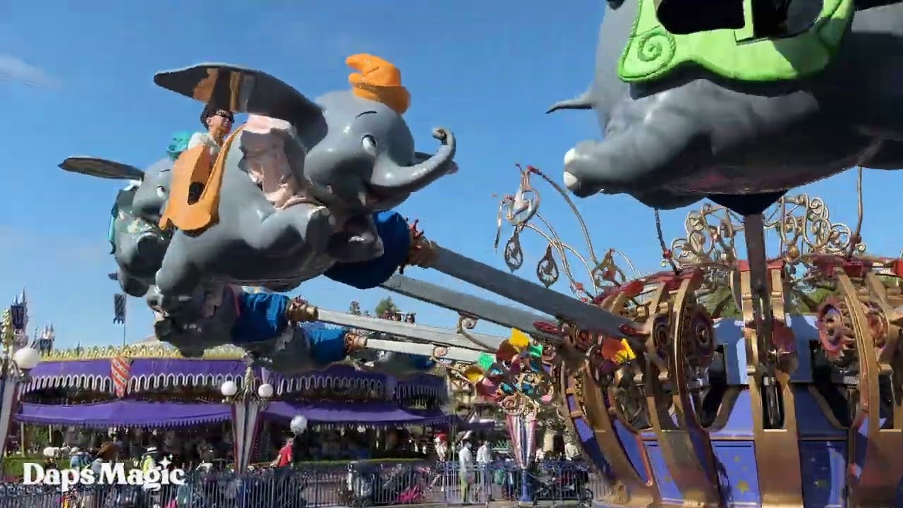 Dumbo The Flying Elephant | Disneyland Resort 2024 4K