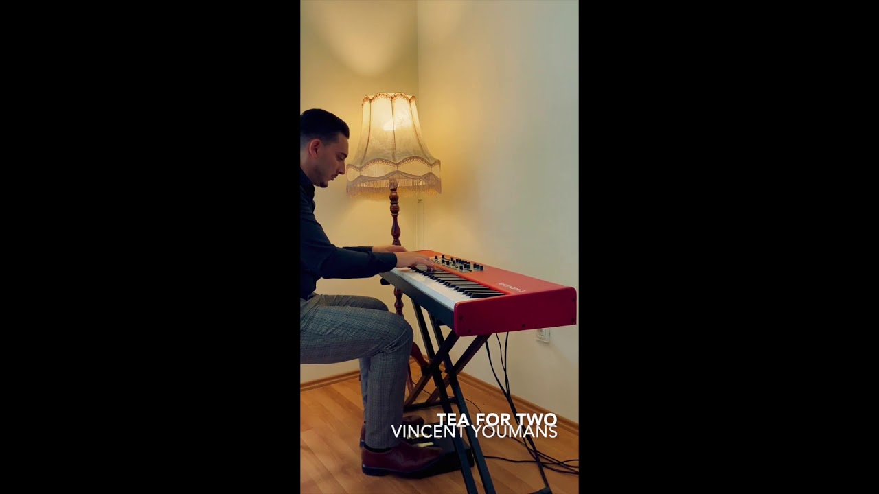 Báder Elemér - Cocktail pianist
