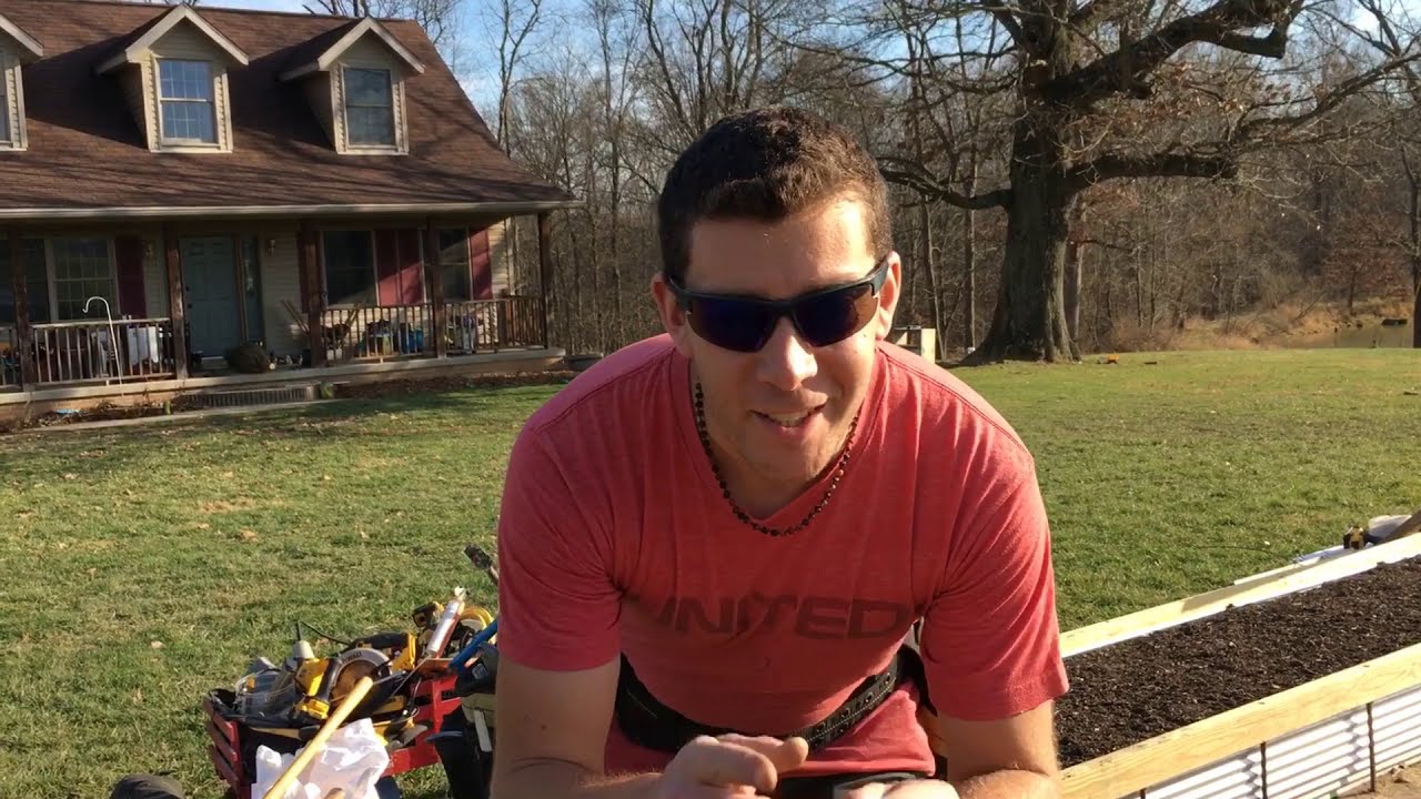 How to / build raised beds / on the homestead!
