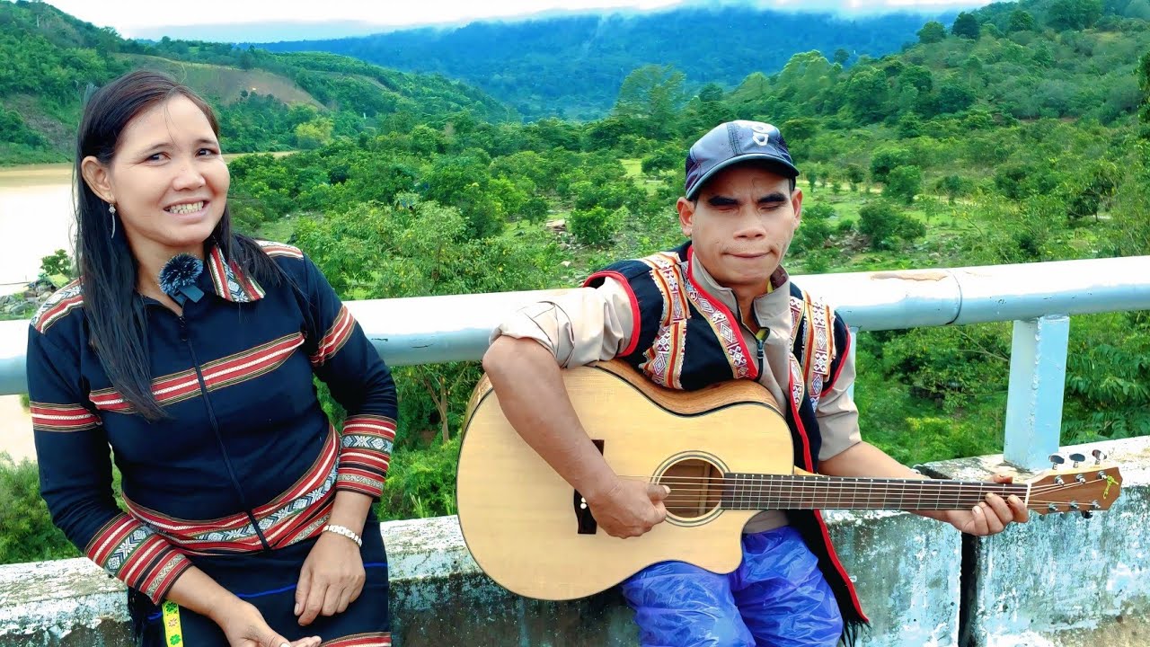 ɃƠYÔ BƠJANG ĐĂ IA KRONG SÊ SAN PLEI DĬP - mĭ đuin & yŏng nưi |siu lan