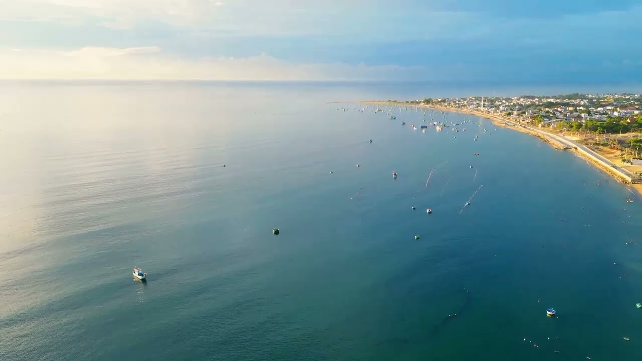 [528Hz (愛の奇跡)] Ocean Waves Healing Music | Mindful Journey