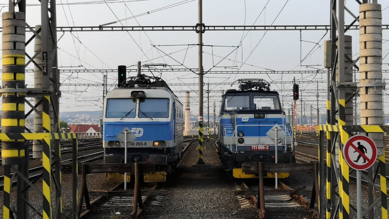 Vlaky Praha hl.n. - 4.7.2023 (Taurus speciální houkačka a rozjezd Traxx)