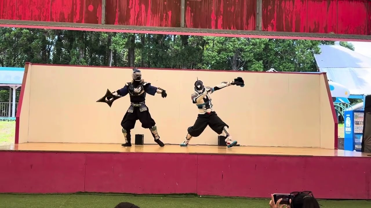 メルヘン村　2024/8/12 葉隠忍者ヒゼン&サカナマン　ヒーローショー