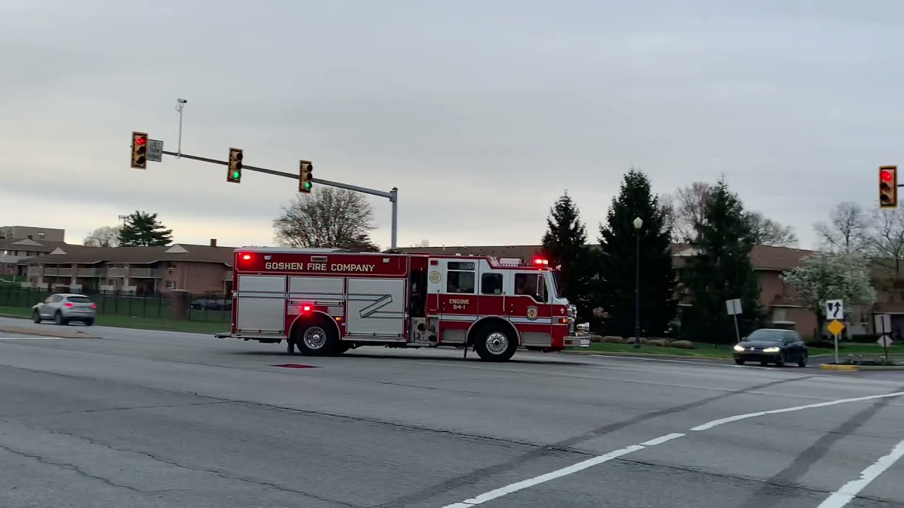 Multiple fire apparatus and chiefs responding to a reported building fire in West goshen
