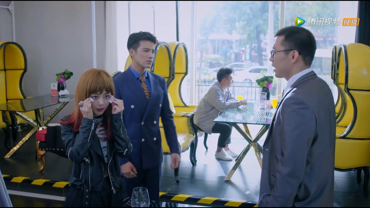 速看2 | 男子相親嫌棄女孩太窮欺負她，怎料她是被迫相親，真正的男友是集團總裁 💥 中国电视剧