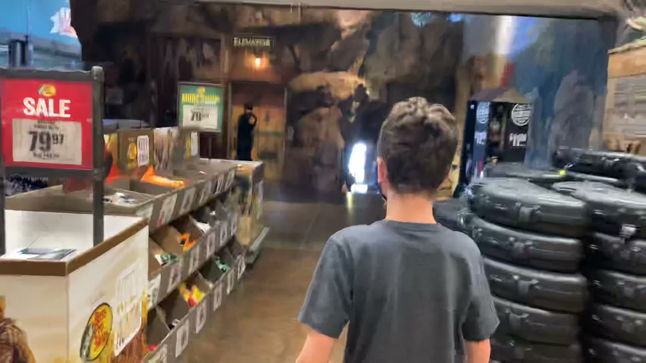 Bass Pro Shop Harrisburg PA Elevator