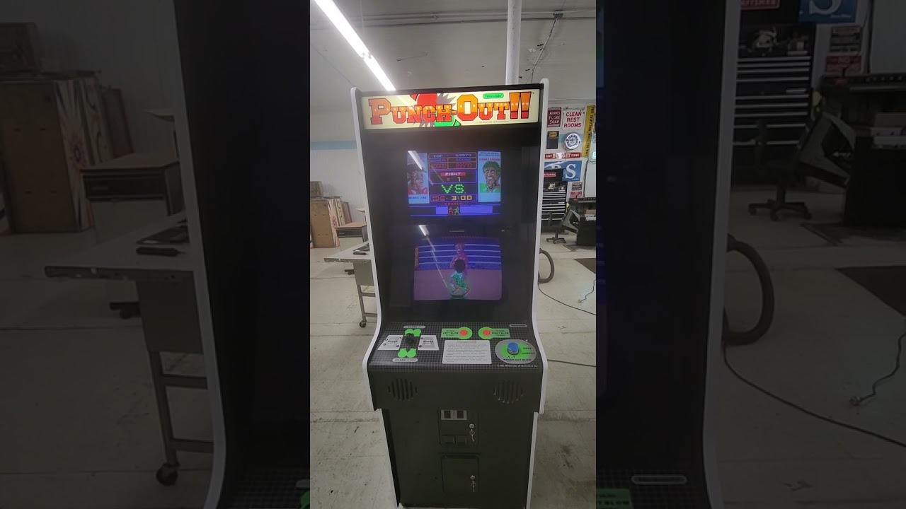 Arcadia Auctions #5: (working) 1984 Nintendo Punch-Out!! nice condition rebuilt monitors fully works