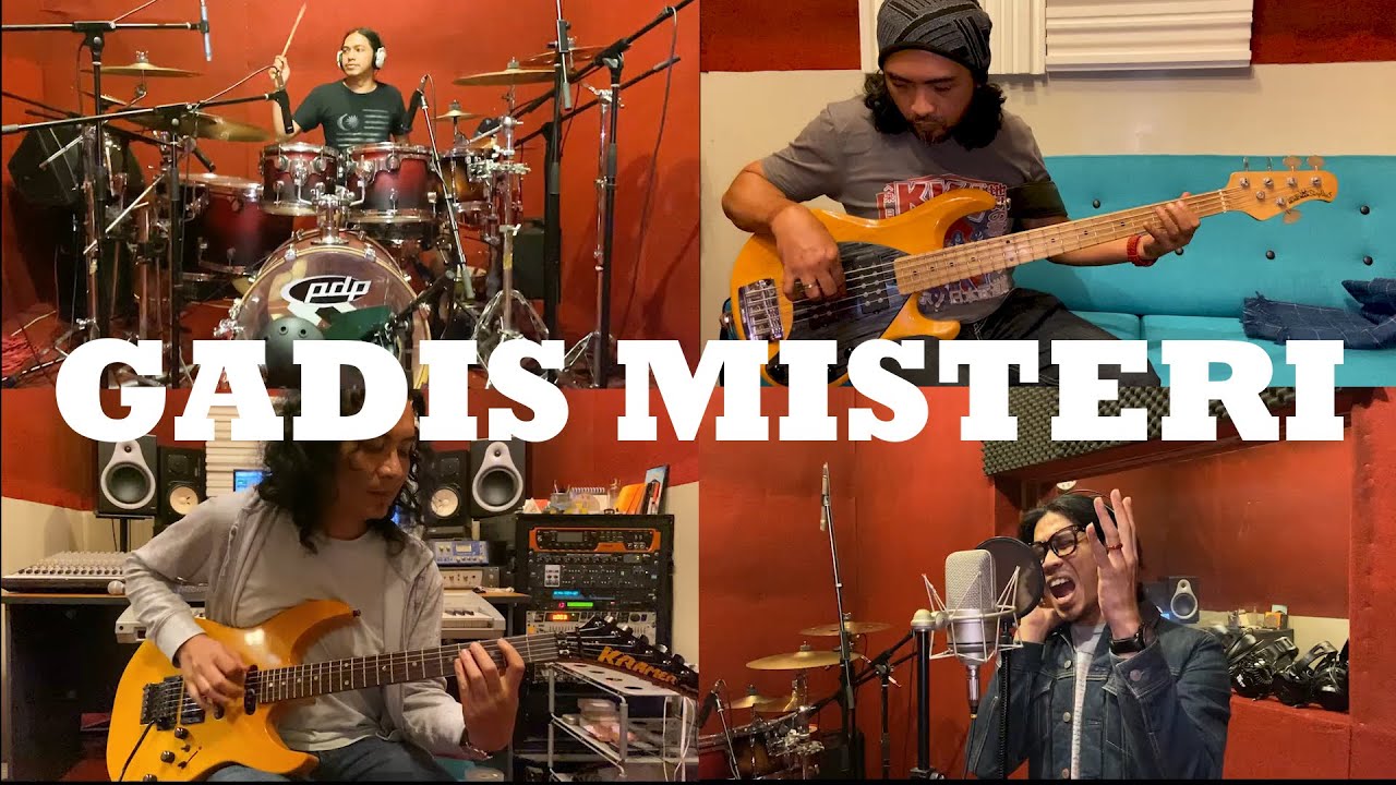 Gadis Misteri - Along Exists And The Super Friends