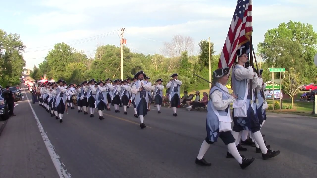 Towpath fife and drum in the walworth fireman's parade 2025