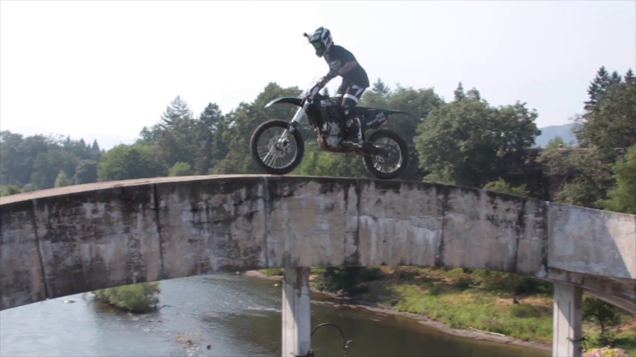 Grants Pass Bridge Poach