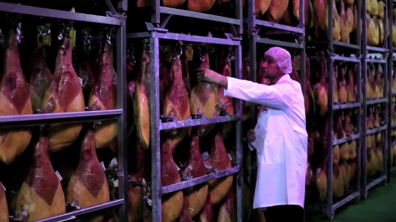 Elaboração Autêntico Presunto Serrano Espanhol