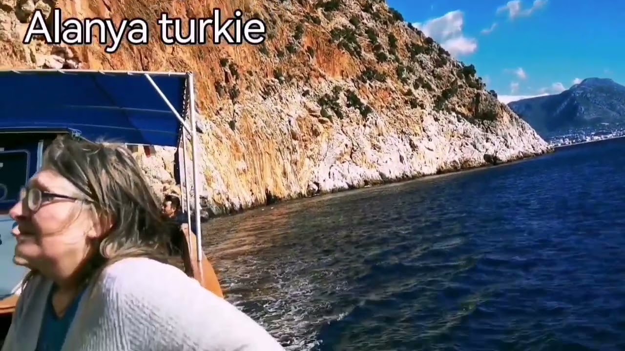الانیا ترکیه