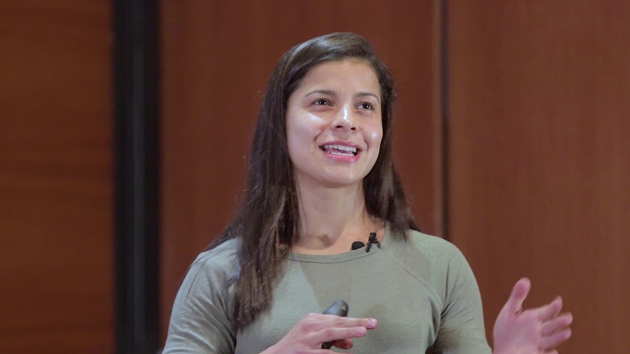 El éxito de un atleta olímpico ¿implicancia o compromiso? | Karen Torrez | TEDxObrajesWomen