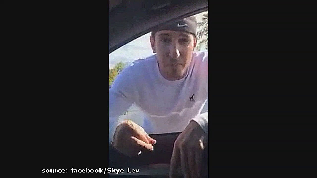 RACIST TRUMP SUPPORTER GOES OFF ON A BLACK MAN - MEMPHIS TENNESSEE