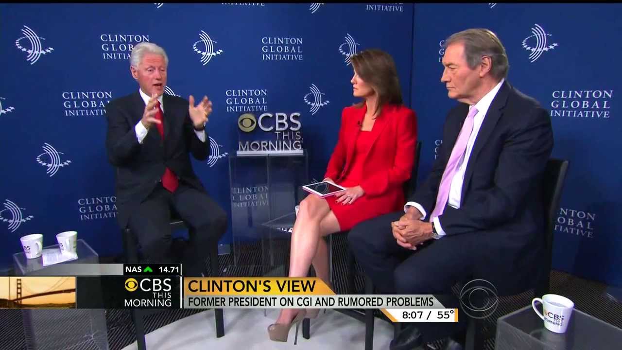 Norah O'Donnell - long legs, tall high heels - rare no desk view