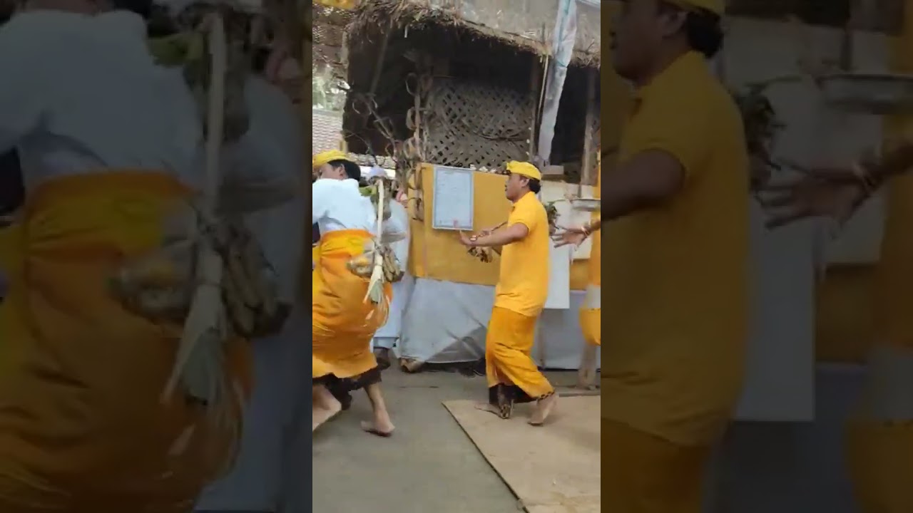Nyenuk Pura Dalem Desa Buwit
