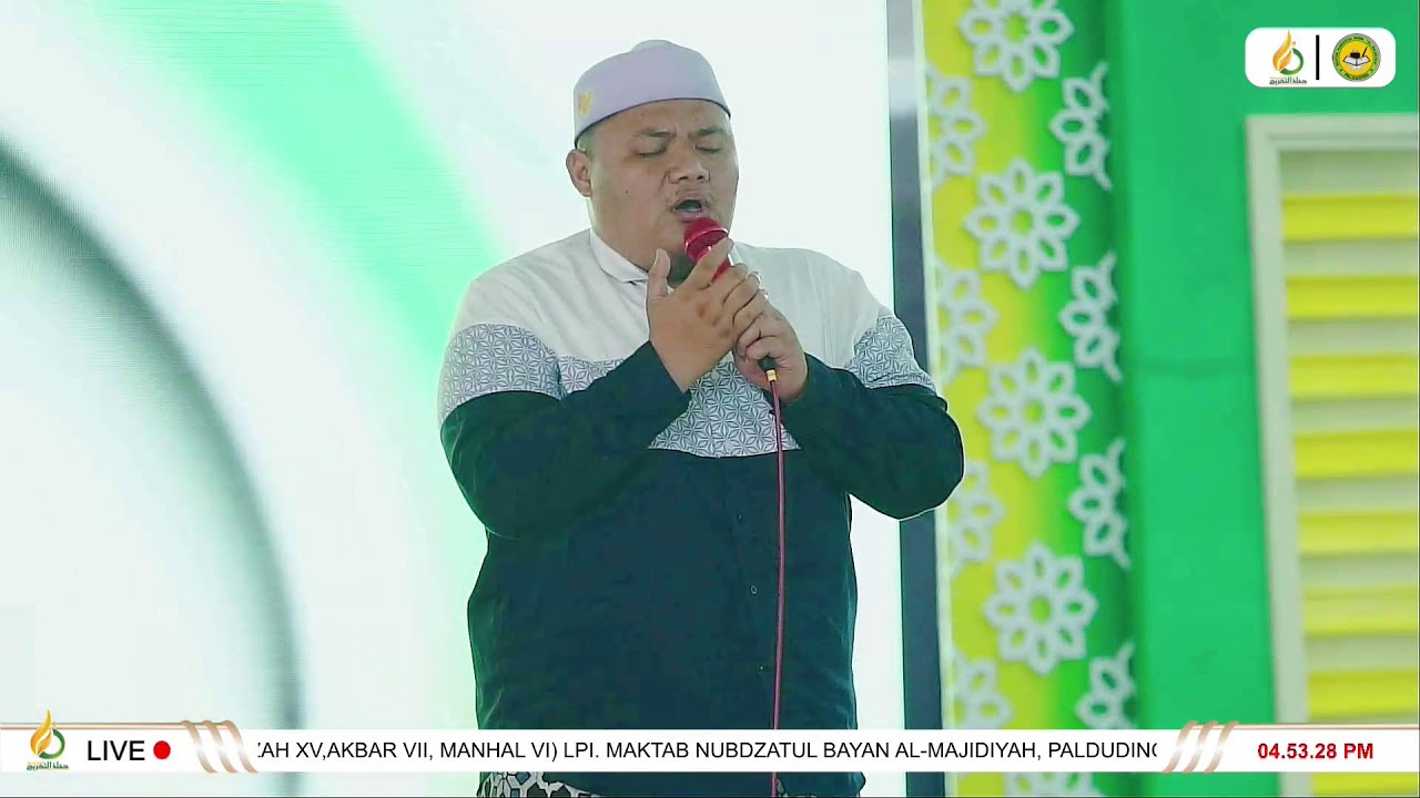 PELAKSANAAN WISUDA KE-15 (NUBDZAH XV,AKBAR VII, MANHAL VI)