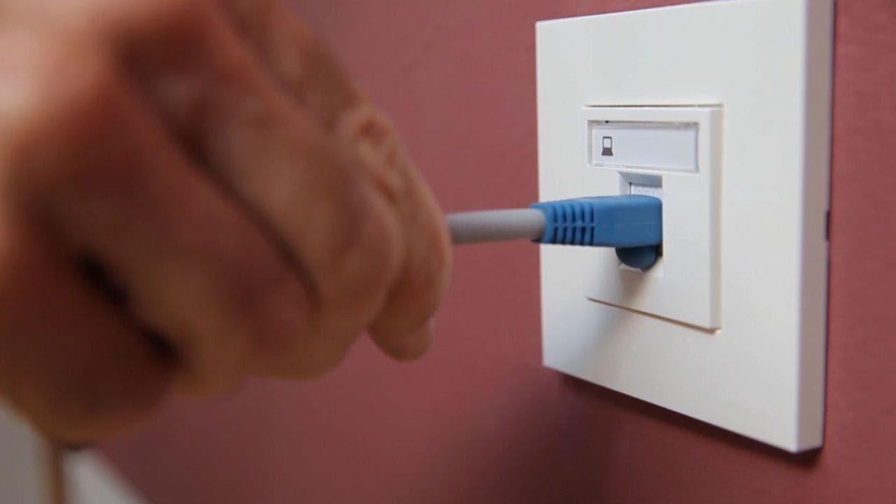 Cómo conectar una toma de red RJ45 - Bricomanía