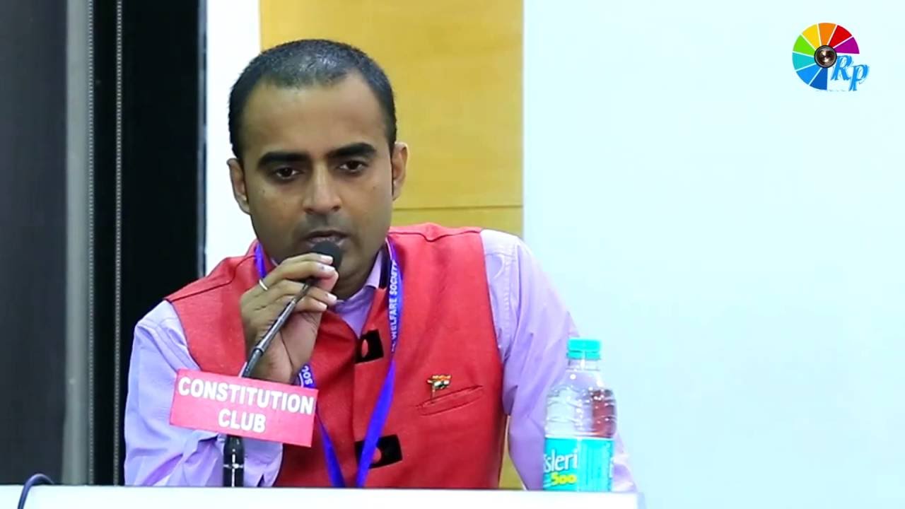 Editor Mithila Mirror Lalit Narayan Jha spoke before receiving 