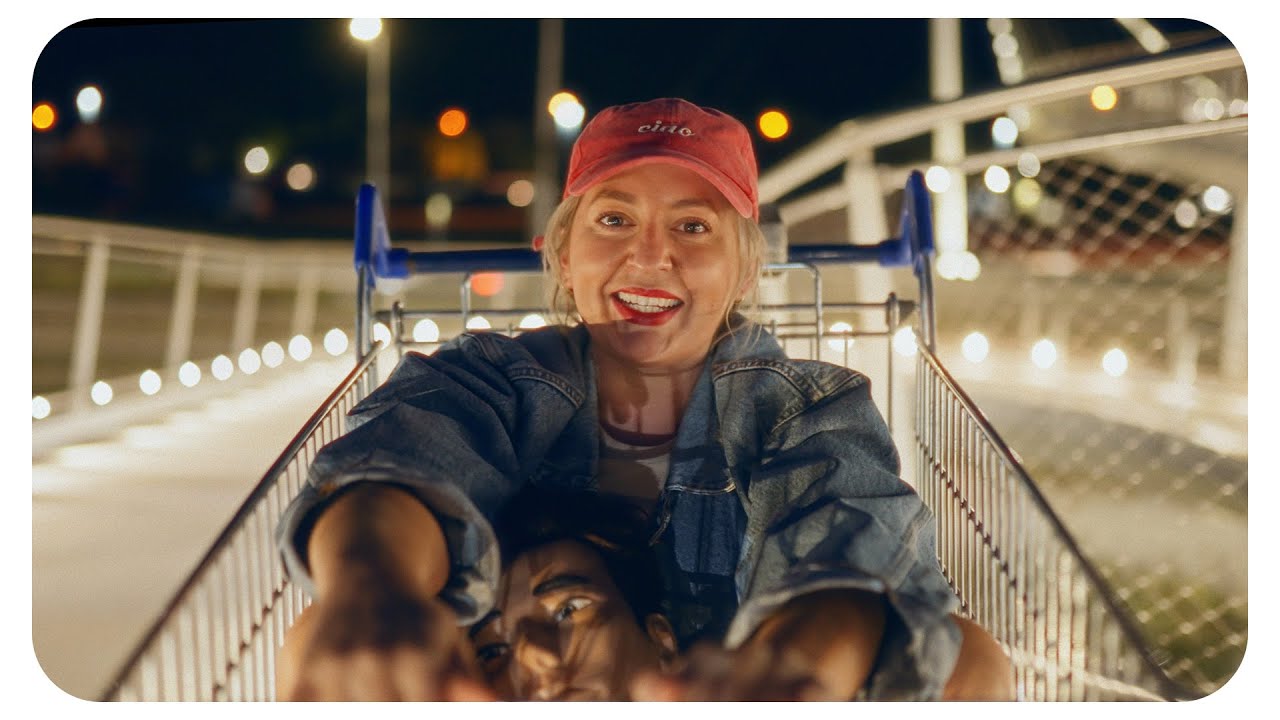 Andy Lou - Rúž (prod. Maxx Miklos) [OFFICIAL VIDEO]