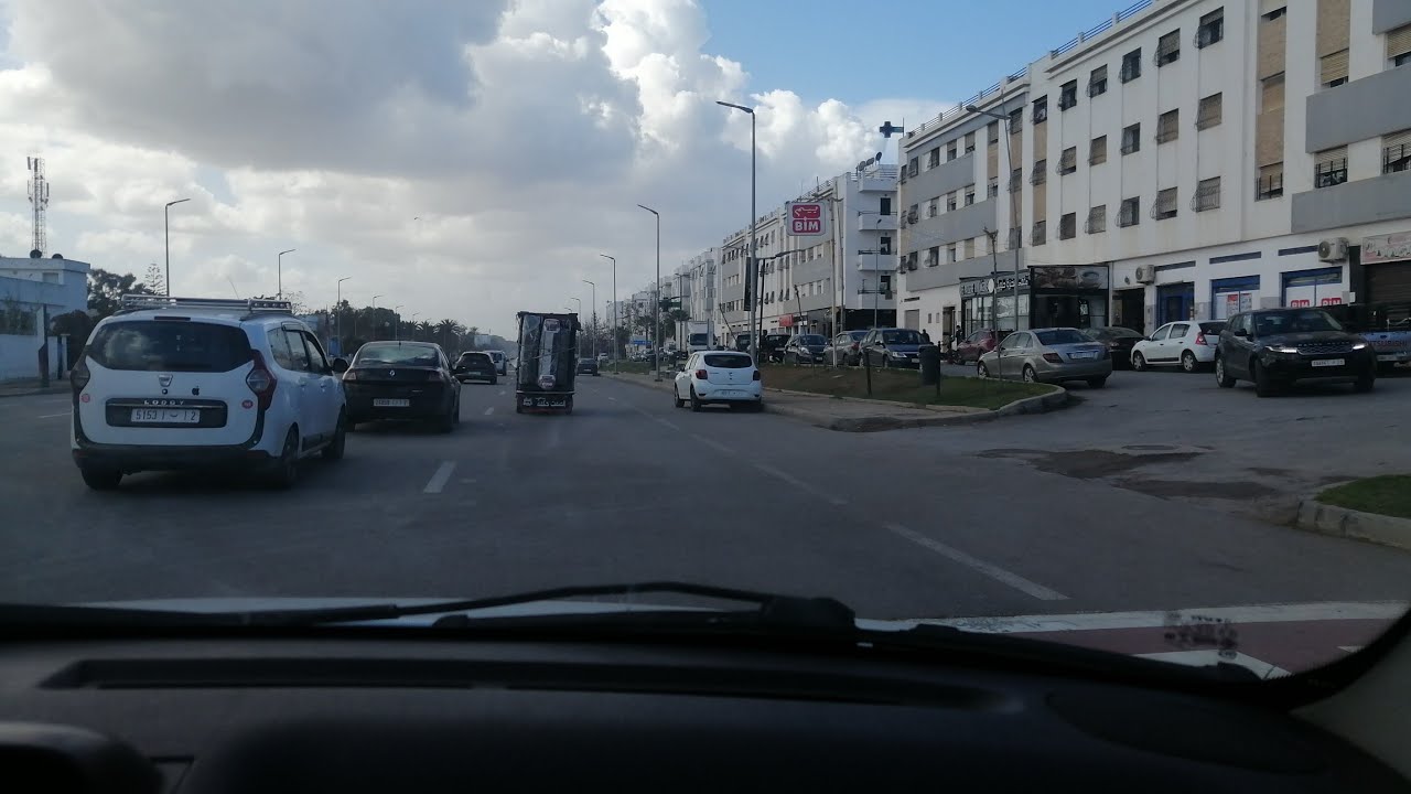 أبواب البحر الجزارة سلاالبوقنادل إلى سلا: جولة مشوقة بين أحياء راقية، الحديقة العجيبة وأشهر جزارة!"
