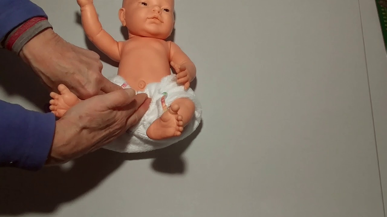Triangle nappy fold